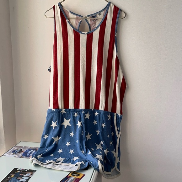 🌴JUNK food Stars and Stripes Romper - Picture 1 of 12
